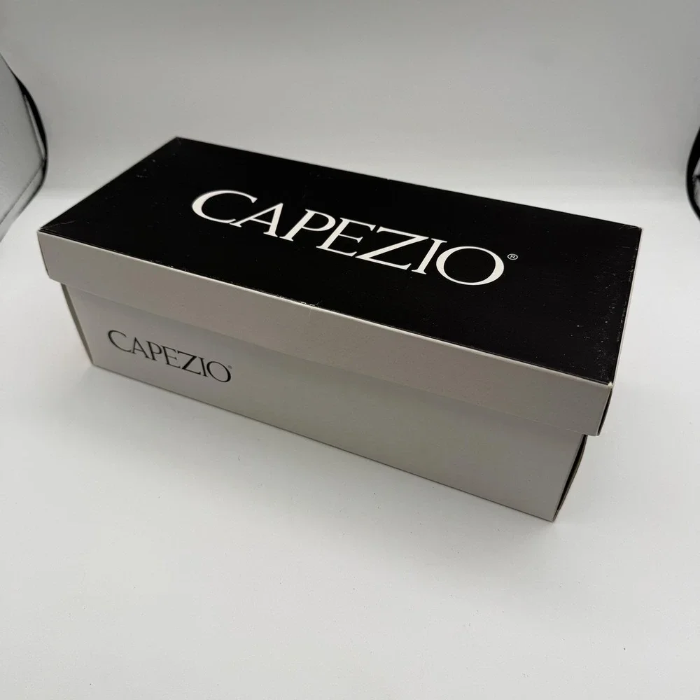 Capezio‎ Shoes Womens Size 7.5 Bronze Jenny Slip On Loafer Flats Comfort
